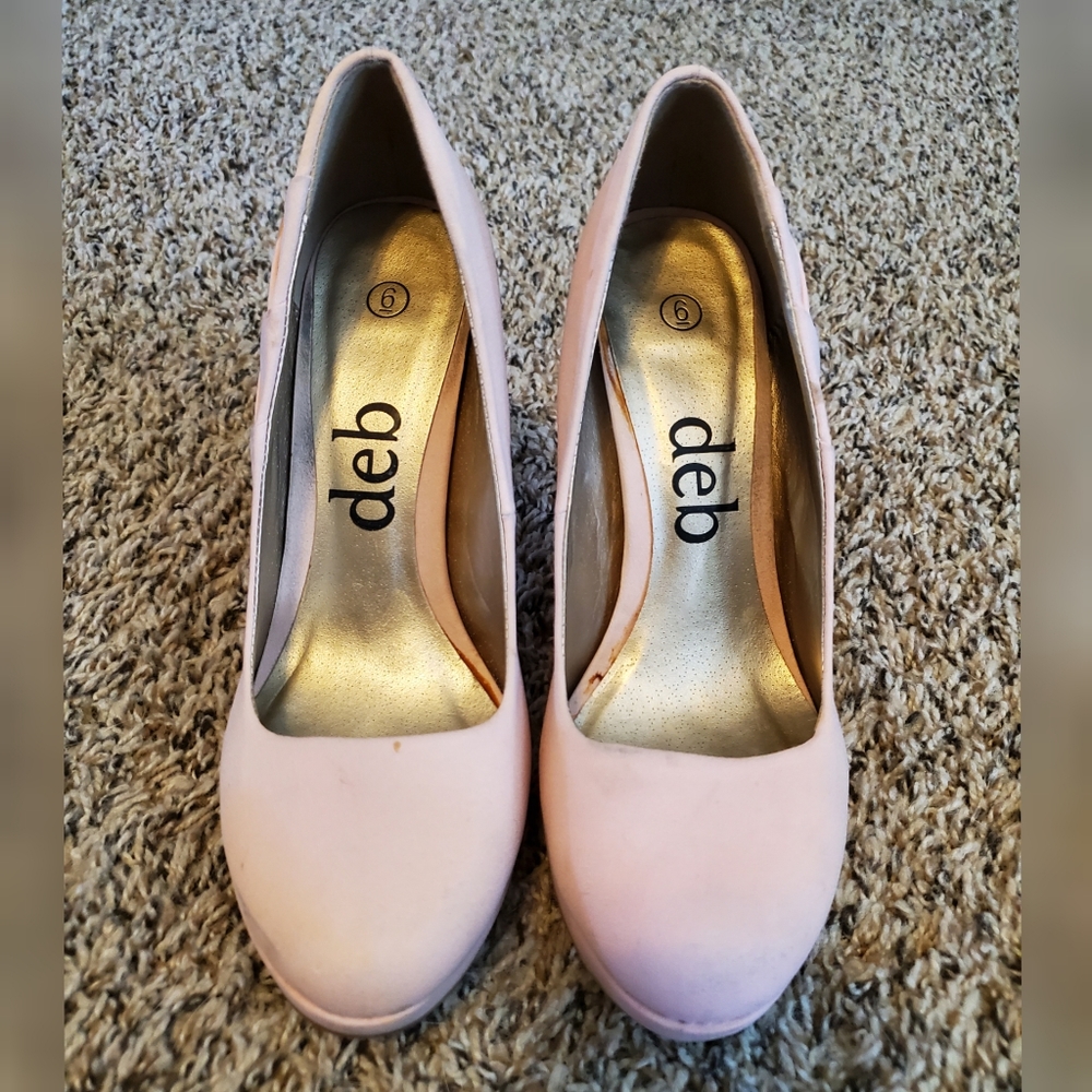 Deb pink heels size 6